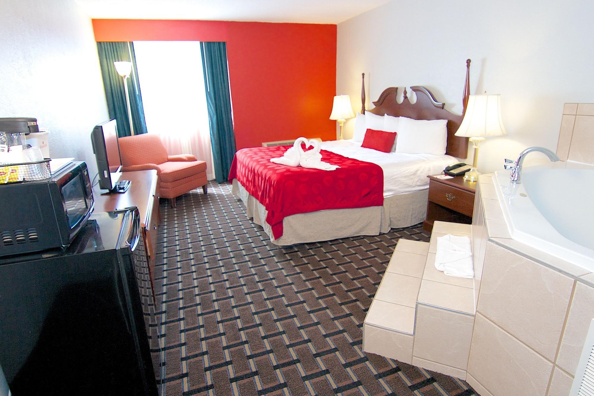 Ramada By Wyndham Henderson/Evansville Exterior photo